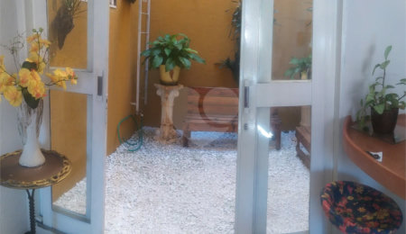 Casa à venda com 3 suítes em Vila Pasti, Louveira, SP