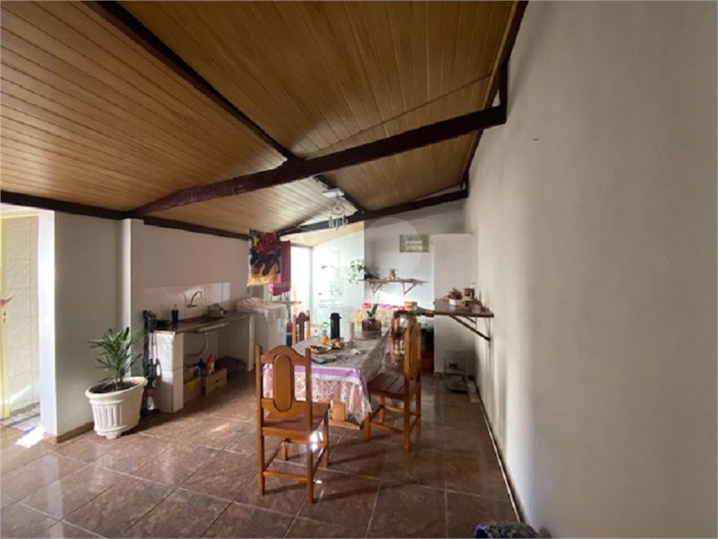 Casa térrea de 3 dormitórios