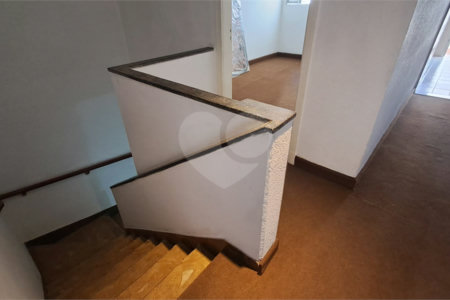 Sobrado à Venda | 120 m² | 3 dormitórios no Bom retiro!