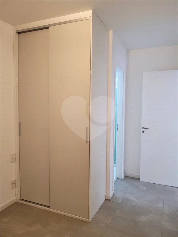 Apartamento à venda no Bom Retiro com 2 dormitórios