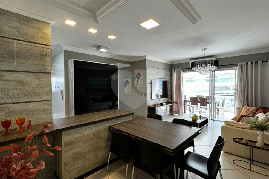 Apartamento à venda com 3 quartos, sendo 2 suítes, em Riviera de São Lourenço, Bertioga, SP