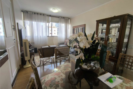 Apartamento em Pinheros com 2 dormitórios e 1 vaga de garagem. a 330 m do metro Fradique Coutinho