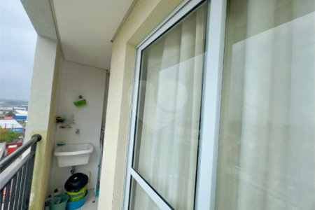 Apartamento à venda no Taboão, em Guarulhos, com 51 m² com 2 dormitórios e 1 vaga de garagem