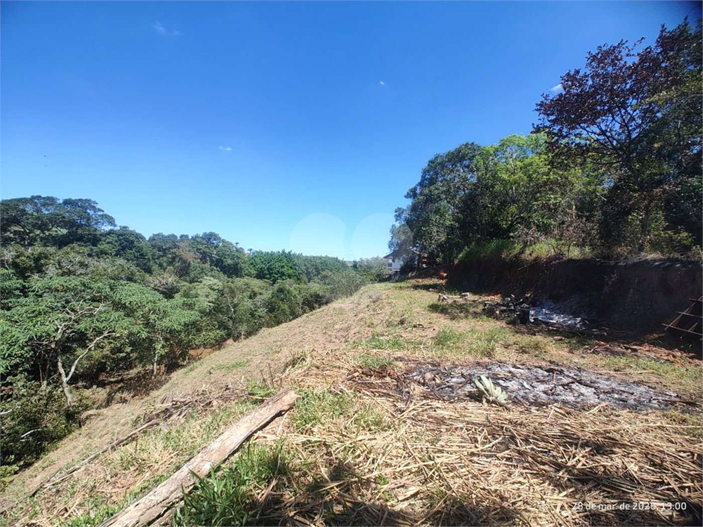 Área rural em Piracaia com 3.289 metros, ótima para chácara, as margens do rio Cachoeira