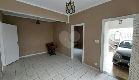 Casa à venda com 4 quartos, sendo 1 suíte,  em Vila Medeiros, São Paulo, SP