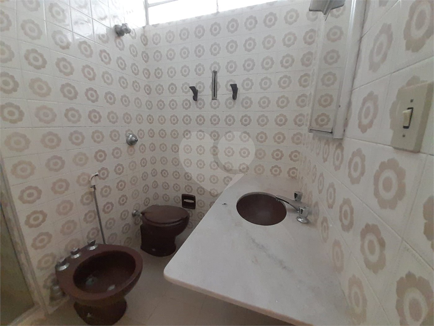 Casa Disponível para Venda ou Locação na Vila Nery – Ideal para Residência ou Comércio