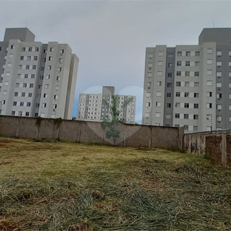 Terreno com 2.088,00 m² .
