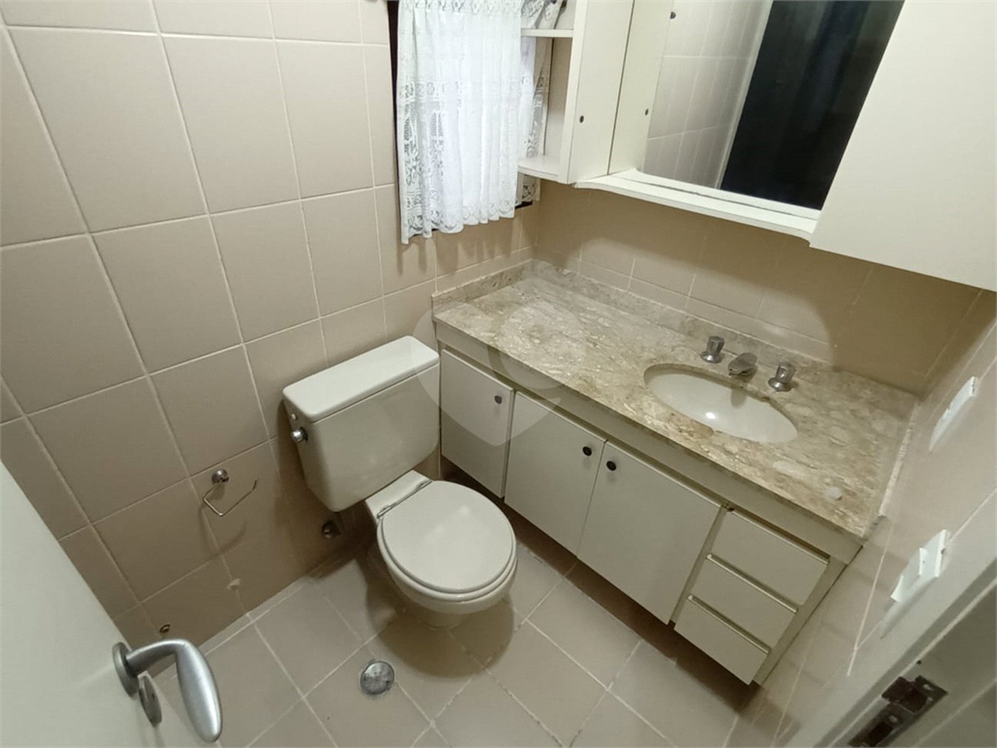 Apartamento á venda 3 dormitórios Vila Andrade, São Paulo - SP