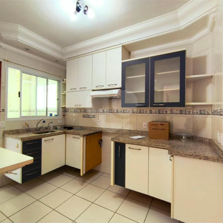 Apartamento à Venda e Locação com 3 Dormitórios - Atibaia Jardim - Atibaia/SP