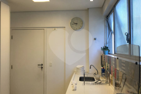 Pronto para morar: apartamento semi mobiliado de 127 m² com 3 dormitórios no Jardim Paulista