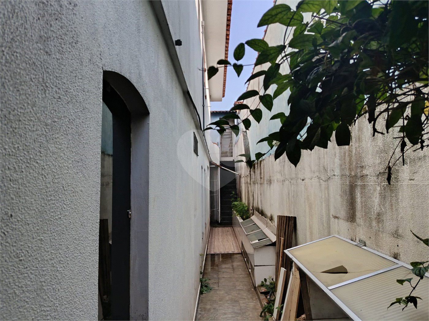 Oportunidade! Sobrado 3 Dorms/ 1 Suíte e 2 Vagas