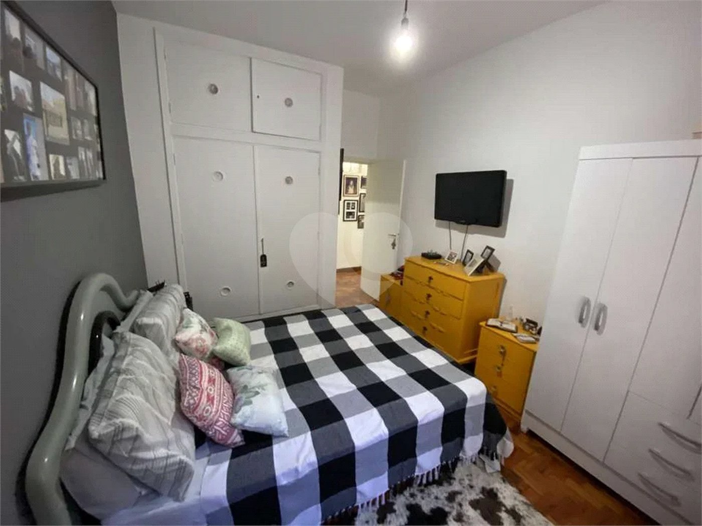 Excelente Apto na Bela Vista c/135m2 úteis - 2 Quartos/2 Banheiros/sem vaga