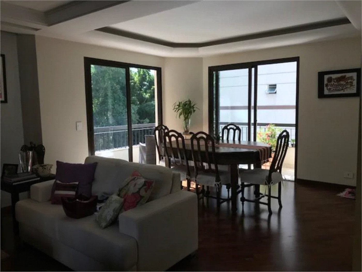 MORUMBI 180M 3 Dorms.Sala Expandida.