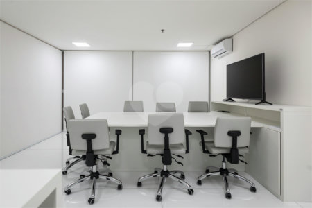 Aluguel 1 suíte com closet e 2 vagas Vila Olímpia, São Paulo