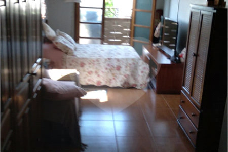 Casa à Venda no bairro Jacobucci!