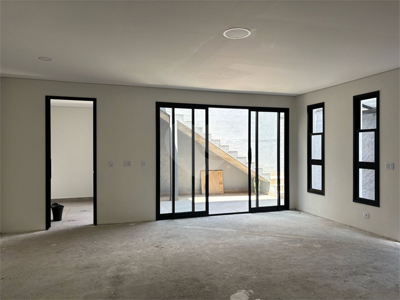 Sobrado reformado na Vila Clementino - 4 quartos sendo 1 suite - Comercial ou Residencial