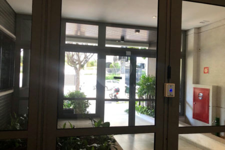 Va caminhando para o parque do Ibirapuera em 20 minutos, para o metrô em 5 minutos. acesso tudo a pé