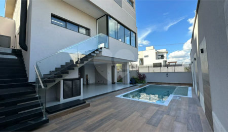 Casa à venda com 3 suítes no condomínio Vila D'aquila, Piracicaba - SP