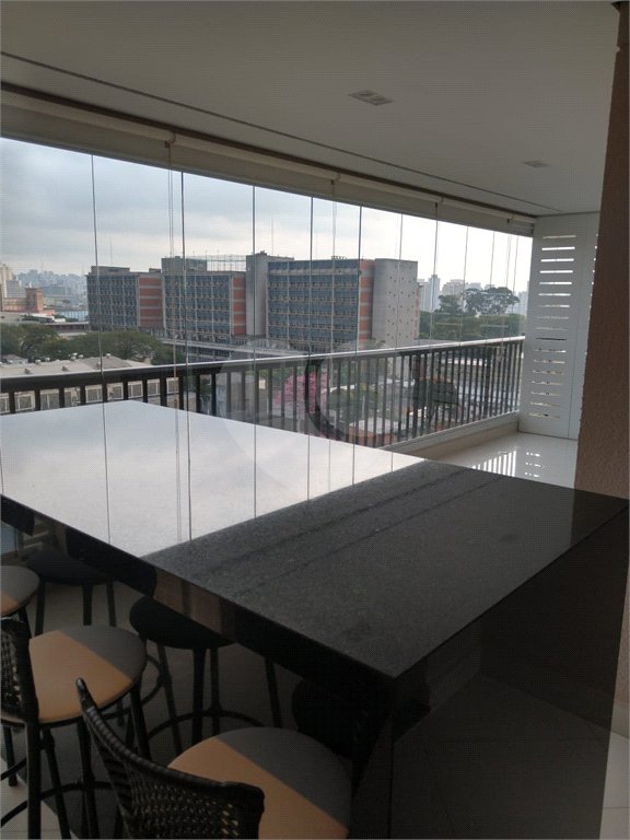 Apartamento 3 suítes, varanda gourmet, 3 vagas em Condomínio Clube na Mooca