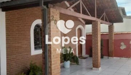 Casa à venda com 3 quartos, sendo 2 suítes,  em Jardim Altos de Santana, São José dos Campos, SP