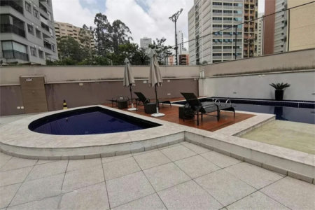 Apartamento à venda com 3 quartos, sendo 1 suíte, em Morumbi, São Paulo, SP