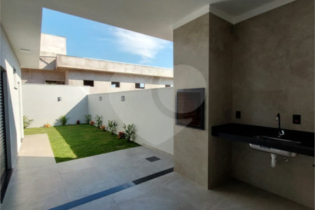 Casa térrea no Villeneuve
