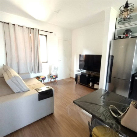 Apartamento com 2 dormitórios.
