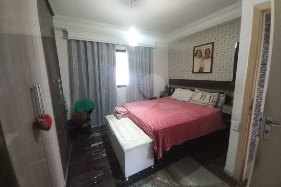 Casa à venda com 3 quartos, sendo 1 suíte, em Vila Campestre, São Paulo, SP