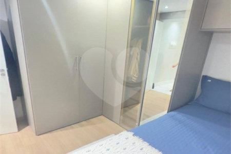 Apartamento com 40 m², 2 quartos, à venda no Cambuci