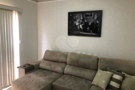 Casa térrea no Jardim Ricetti .
