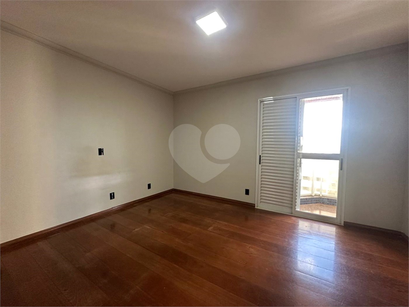 Apartamento 4 suítes Central Park Club