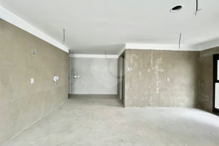 Apartamento à venda com 3 suítes em Vila Olímpia, São Paulo, SP