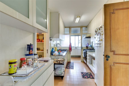Apartamento à venda com 4 quartos, sendo 1 suíte, em Jardim Marajoara, São Paulo, SP