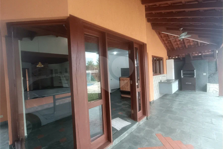 Casa à venda com 3 quartos, sendo 2 suítes, em Morada da Praia, Bertioga, SP