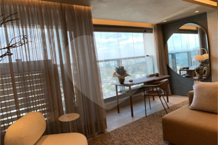 Studio de Alto Padrão no Cobiçado JK Square, Itaim Bibi | 42m², 1 Vaga