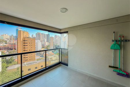 Studio novo com 33m² e vaga na garagem na região da Aclimação em São Paulo - SP.