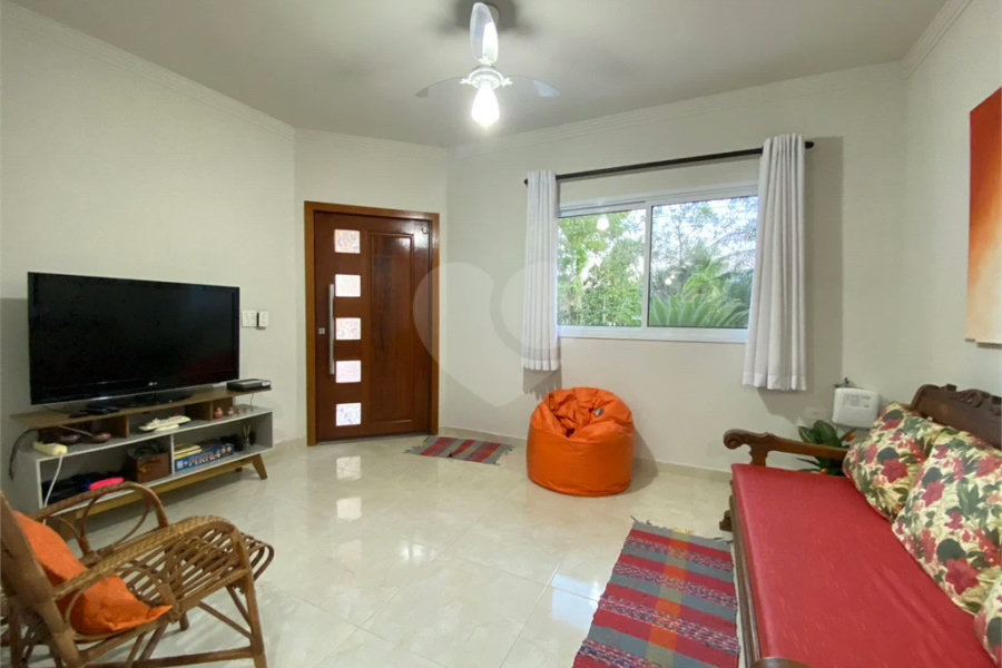 Casa à venda ou para alugar com 3 quartos, sendo 1 suíte,  em Morada da Praia, Bertioga, SP