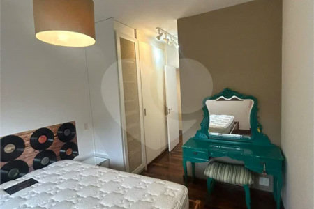 Apartamento Mobiliado no Alto da Boa Vista, com churrasqueira na varanda , 3 suítes e próximo ao Metro