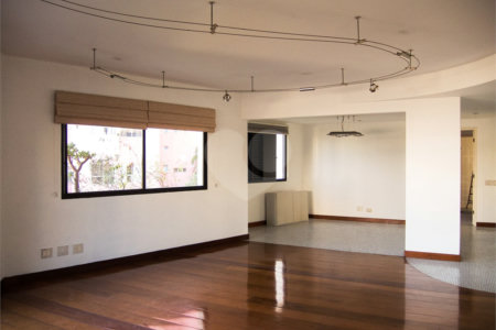 Venda apartamento , 3 dormitórios, 140 m2 em Pinheiros