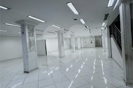 PRÉDIO COMERCIAL DE 944 M² PARA LOCAÇÃO | LOCALIZAÇÃO ESTRATÉGICA, GRANDE VISIBILIDADE E EXCELENTE POTENCIAL COMERCIAL