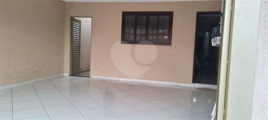 Execelente casaà venda no bairro Jardim São Luiz