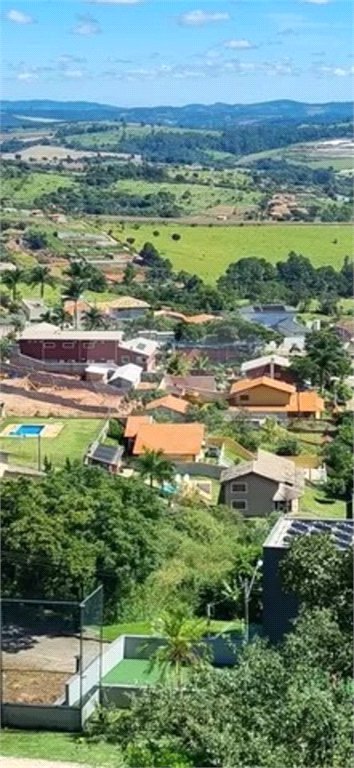 Terreno a venda no Loteamento Village de Atibaia-SP