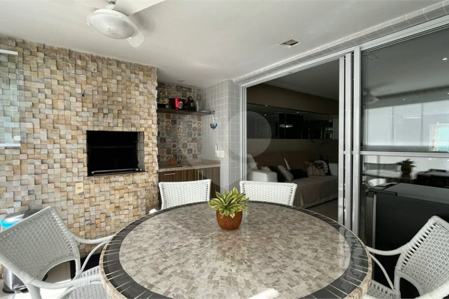 Apartamento à venda com 3 quartos, sendo 2 suítes,  em Riviera de São Lourenço, Bertioga, SP