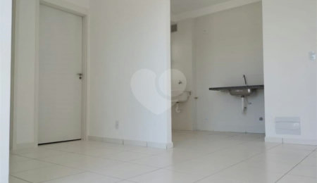 Apartamento à venda com 2 quartos em Jardim Jóckei Club a, São Carlos, SP