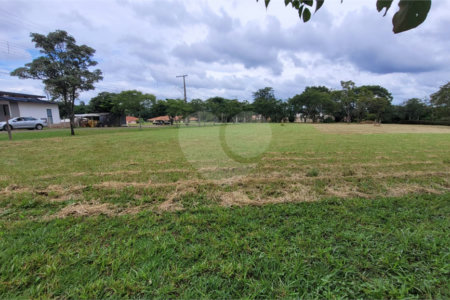 Loteamento Residencial no Condomínio Vila Pinhal do Broa