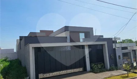 Casa à venda com 3 quartos, sendo 1 suíte,  em Residencial do Vale, Ponta Porã, MS