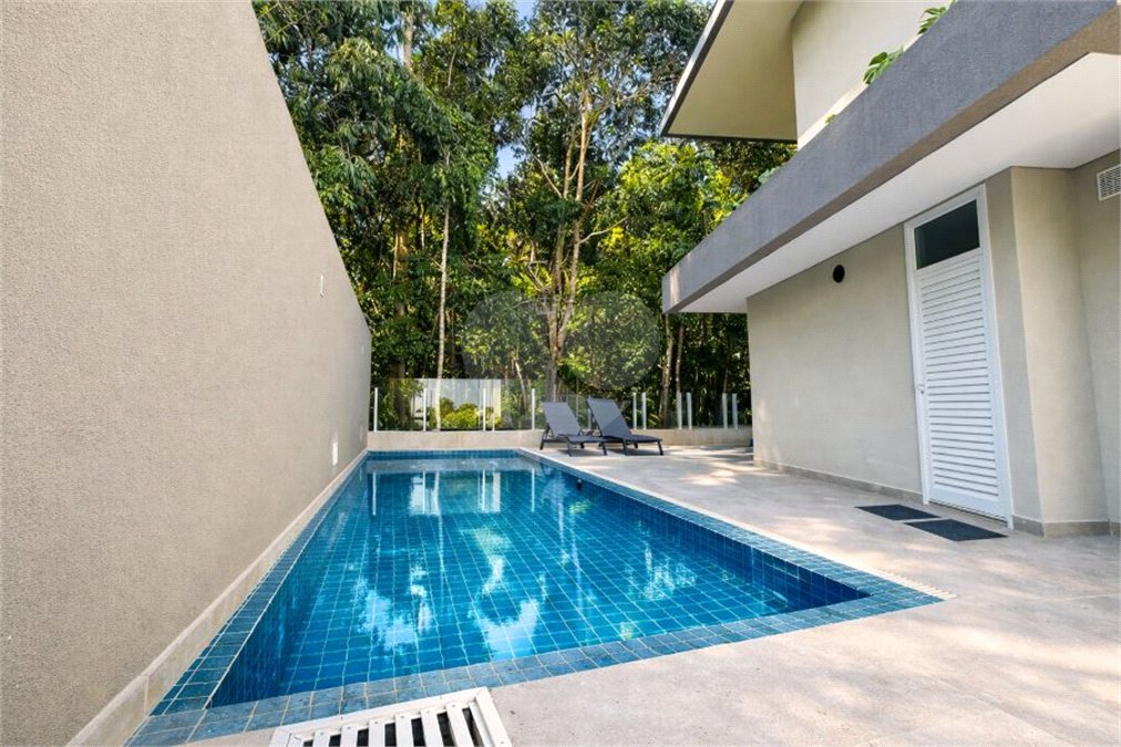Casa em Condomínio á venda – Riviera de São Lourenço