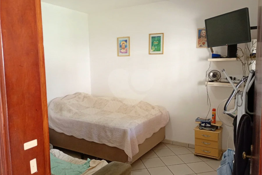 Casa térrea com edícula, com 4 dormitórios à venda no Condomínio Residencial Parque Taquaral em Piracicaba/SP.
