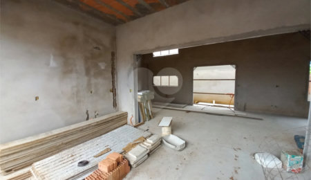 Casa à venda com 3 quartos, sendo 1 suíte,  no condomínio Village Damha III, São Carlos - SP