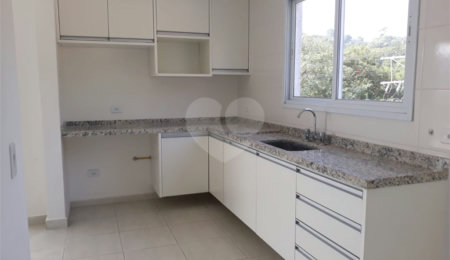 Apartamento à venda ou para alugar com 2 quartos, sendo 1 suíte,  em Vila Santa Isabel, São Roque, SP